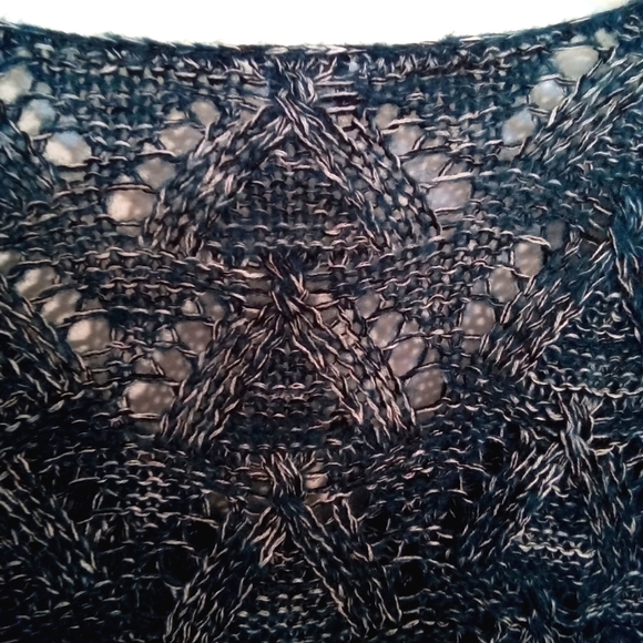 Open Knit Pointelle V Neckline Sweater - Picture 9 of 15